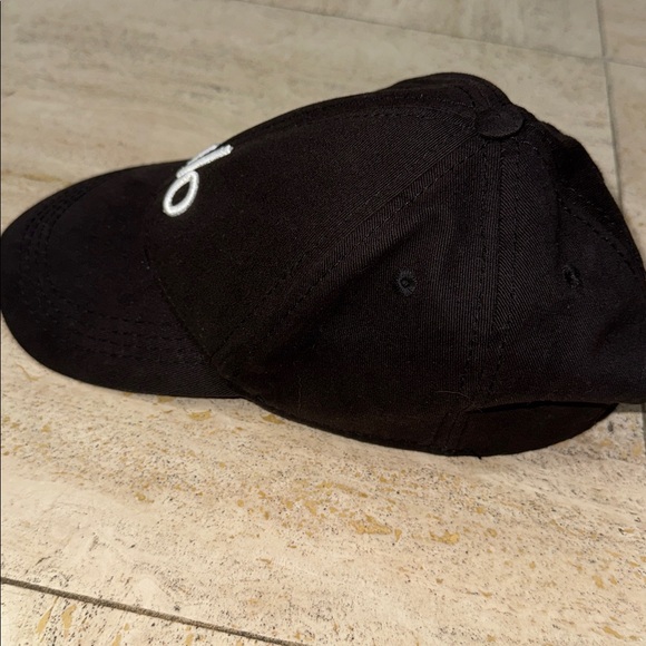Alo Black Cap W/White Lettering - Picture 2 of 5